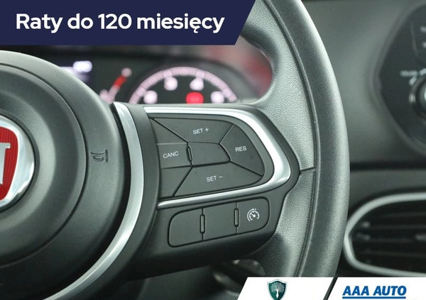 Fiat Tipo cena 52000 przebieg: 33564, rok produkcji 2021 z Katowice małe 172